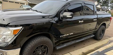 Nissan Titan 2018