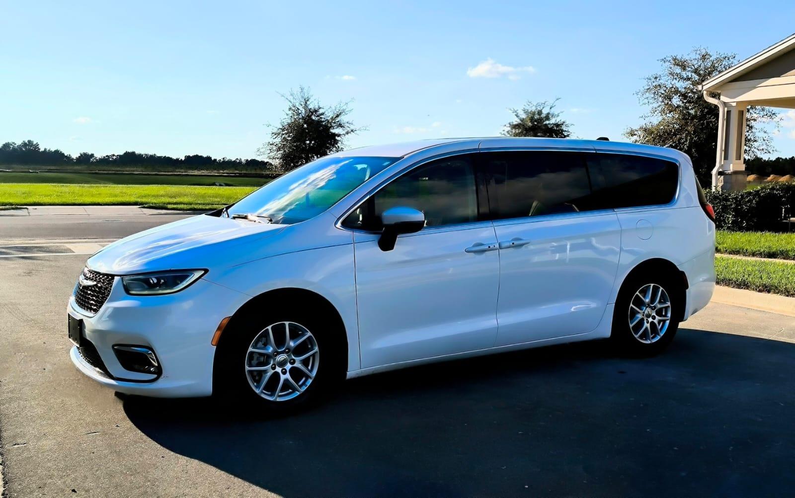 Chrysler Pacifica 2023 in Winter Garden, FL