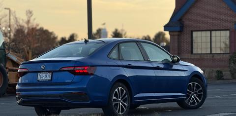 Volkswagen Jetta 2024