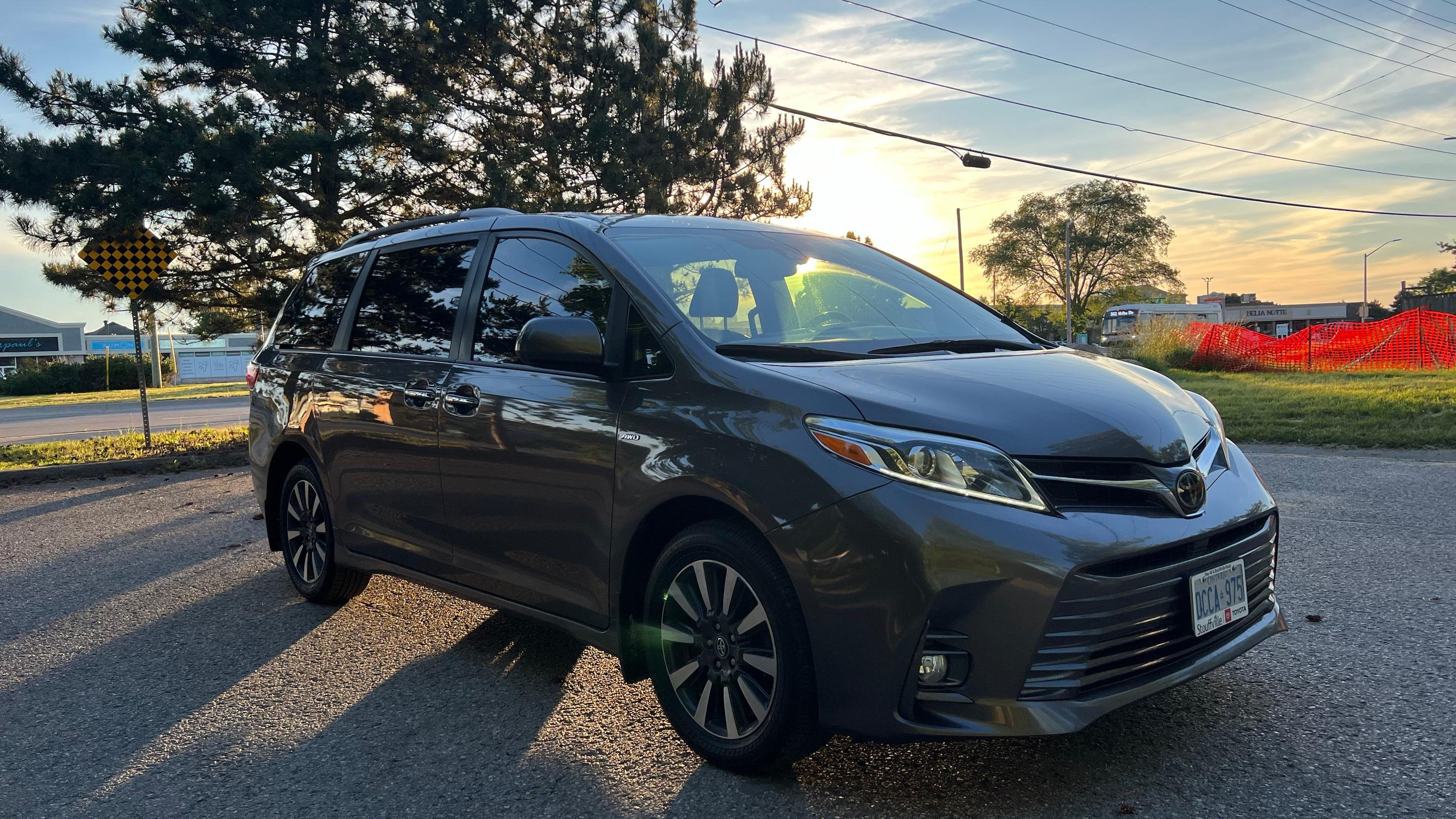 Toyota Sienna 2018 à Whitby, ON