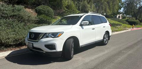 Nissan Pathfinder 2018