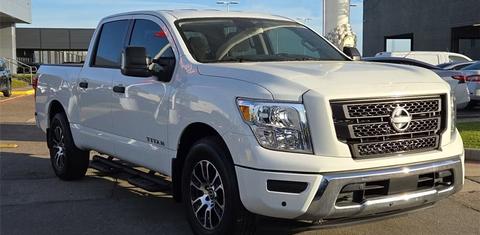 Nissan Titan 2024