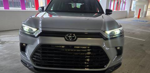 Toyota Grand Highlander 2026