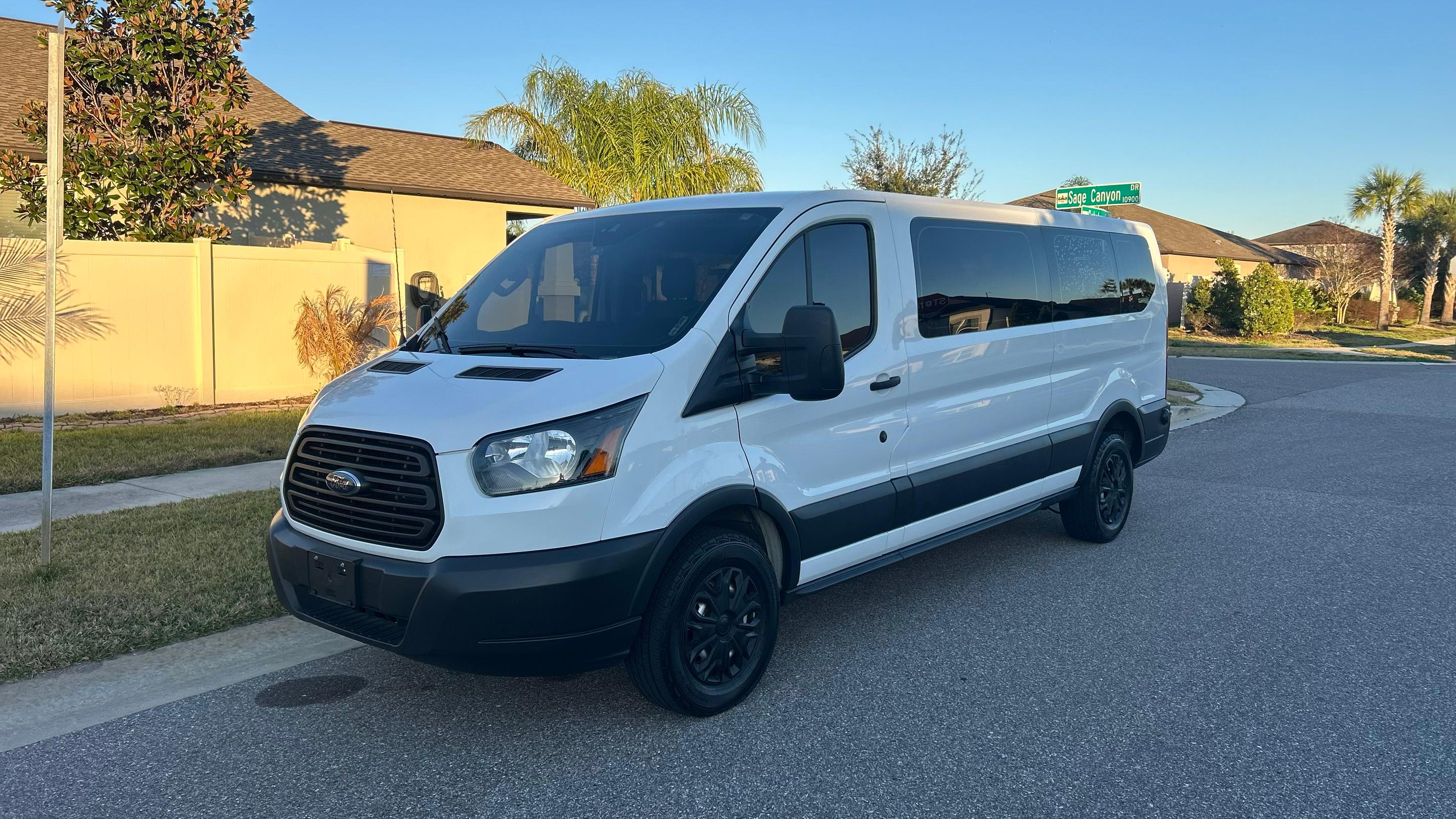 Ford Transit 2019 in Gibsonton, FL