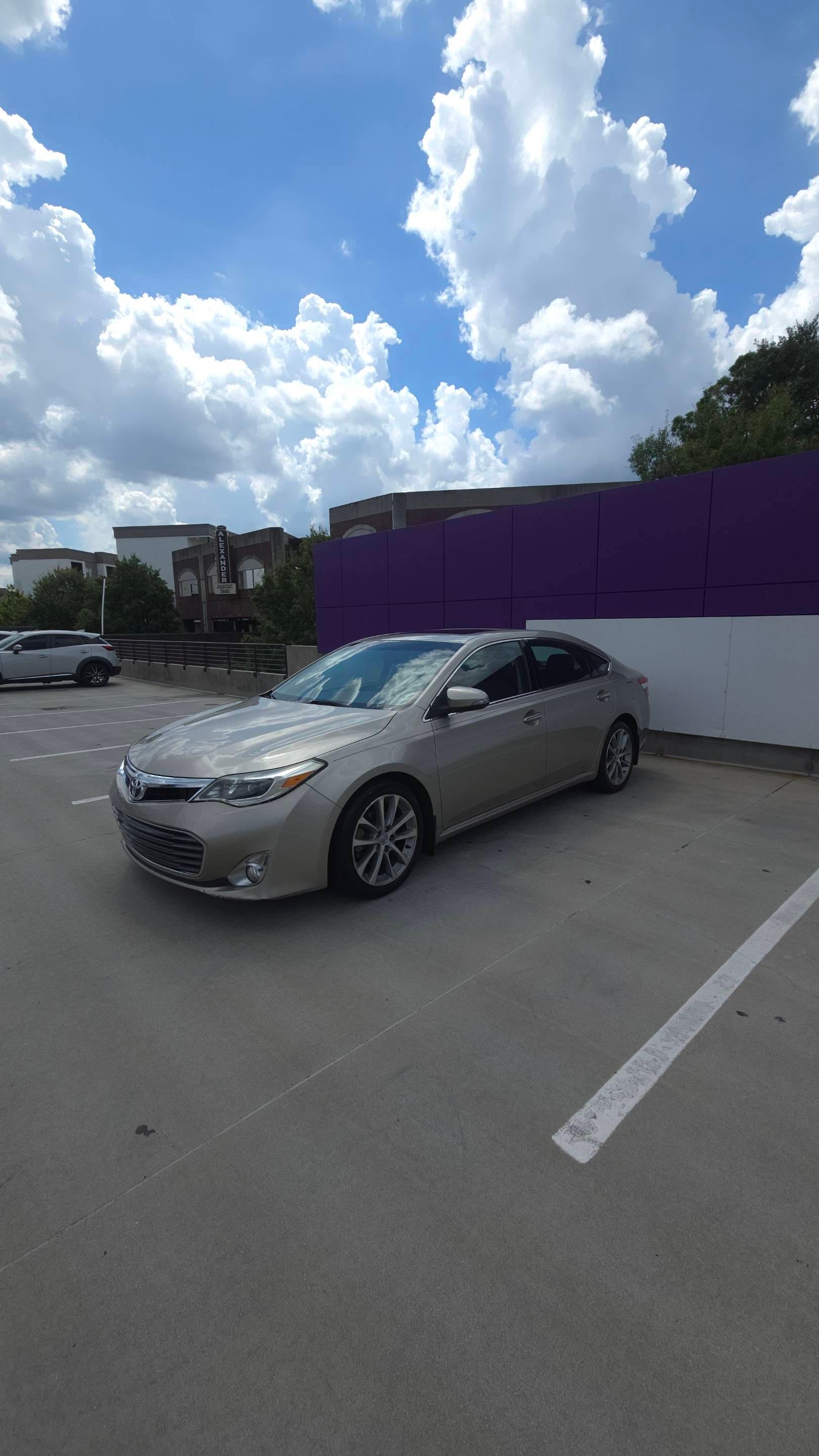 Toyota Avalon 2015 in Atlanta, GA