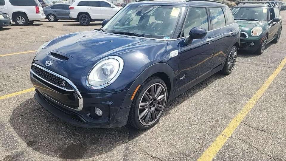 MINI Clubman 2018 in Rapid City, SD