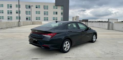 Hyundai Elantra 2021
