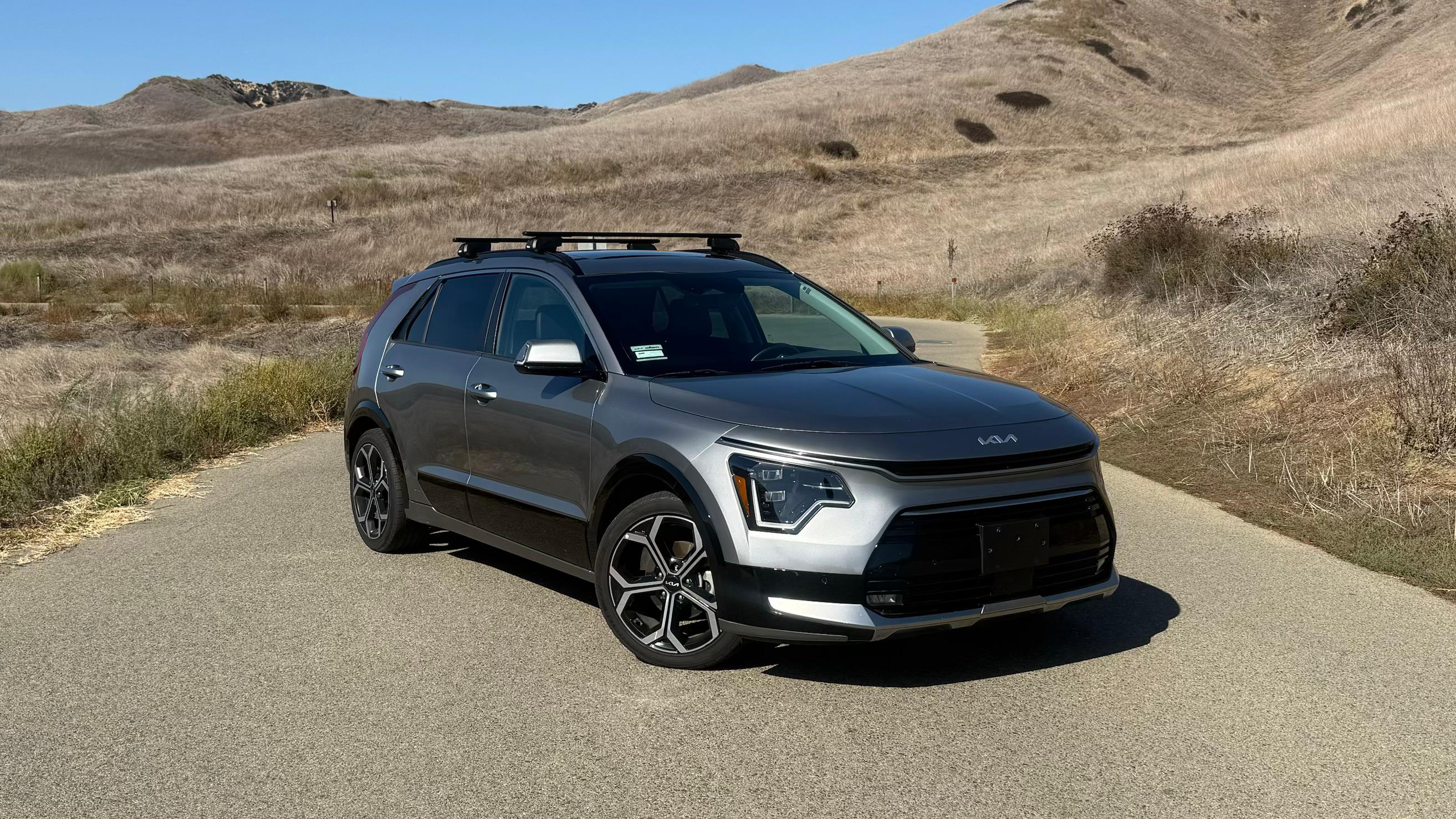 Kia Niro Plug-In Hybrid 2023 in Pomona, CA