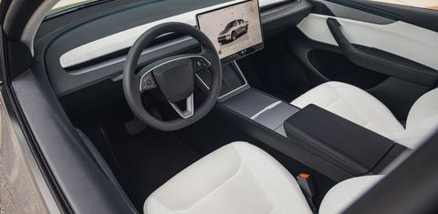 Tesla Model Y 2026