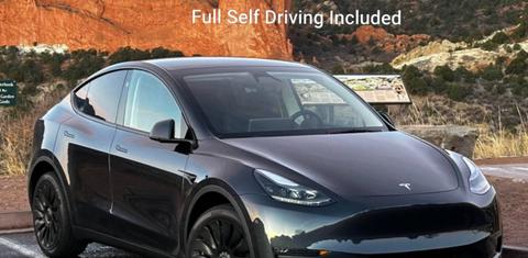 Tesla Model Y 2024