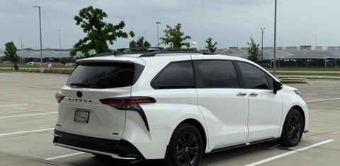 Toyota Sienna 2025