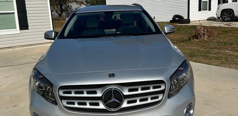 Mercedes-Benz GLA-Class 2019