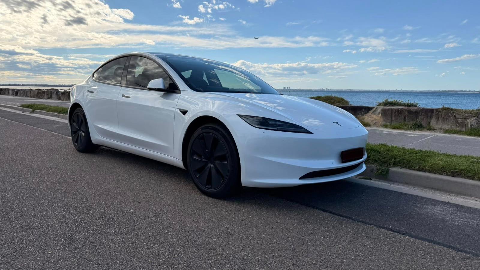 Tesla MODEL 3 2024 in Sydney
