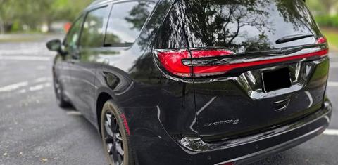 Chrysler Pacifica 2025